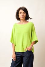 Bluză din tricot moale galben lime, cu umeri căzuți și stil casual