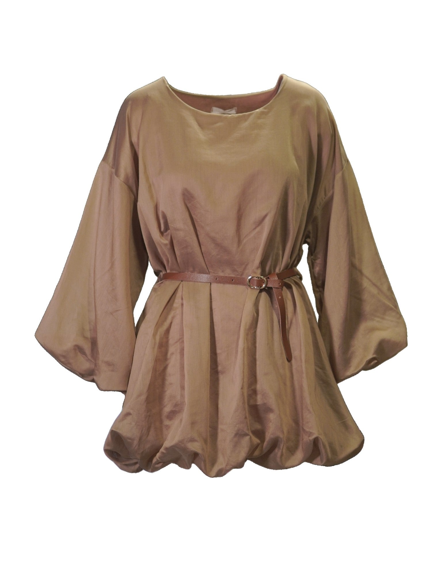 Rochie mini roz nisipiu, din material satinat, cu mâneci căzute și talie marcată