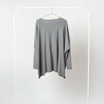 Bluză Cu Siluetă Largă Și Mâneci Mulate - Design Confortabil Și Modern