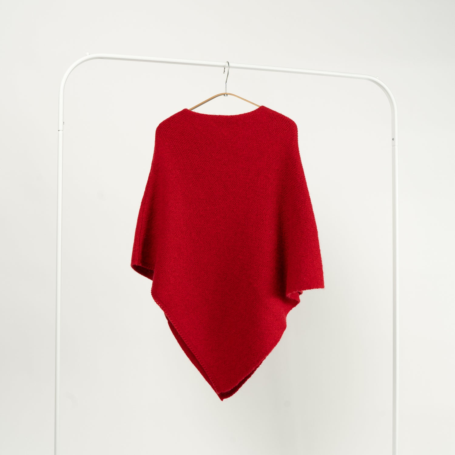 Capă Poncho Tricotată cu 30% Lână