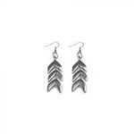 Cercei cu trei săgeți