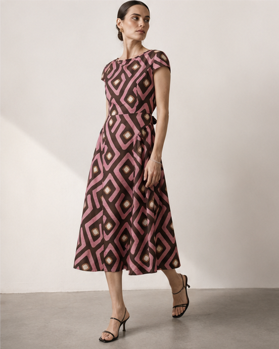 Rochie viscoza roz rosu print romburi cusaturi modelatoare vedere frontala, All Above Boutique