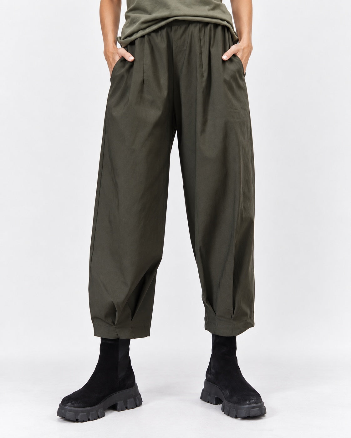 Pantaloni cu croi bufant, nuanță kaki