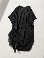 Bluză tip rochie oversize din satin, cădere lejeră și finisaj elegant — All Above Boutique.