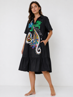 Rochie cămașă cu imprimeu artistic, nasturi pe toată lungimea și croială lejeră — All Above Boutique.