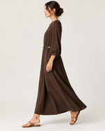 Rochie lungă uni cu mânecă 3/4, croială lejeră, detaliu — All Above Boutique.