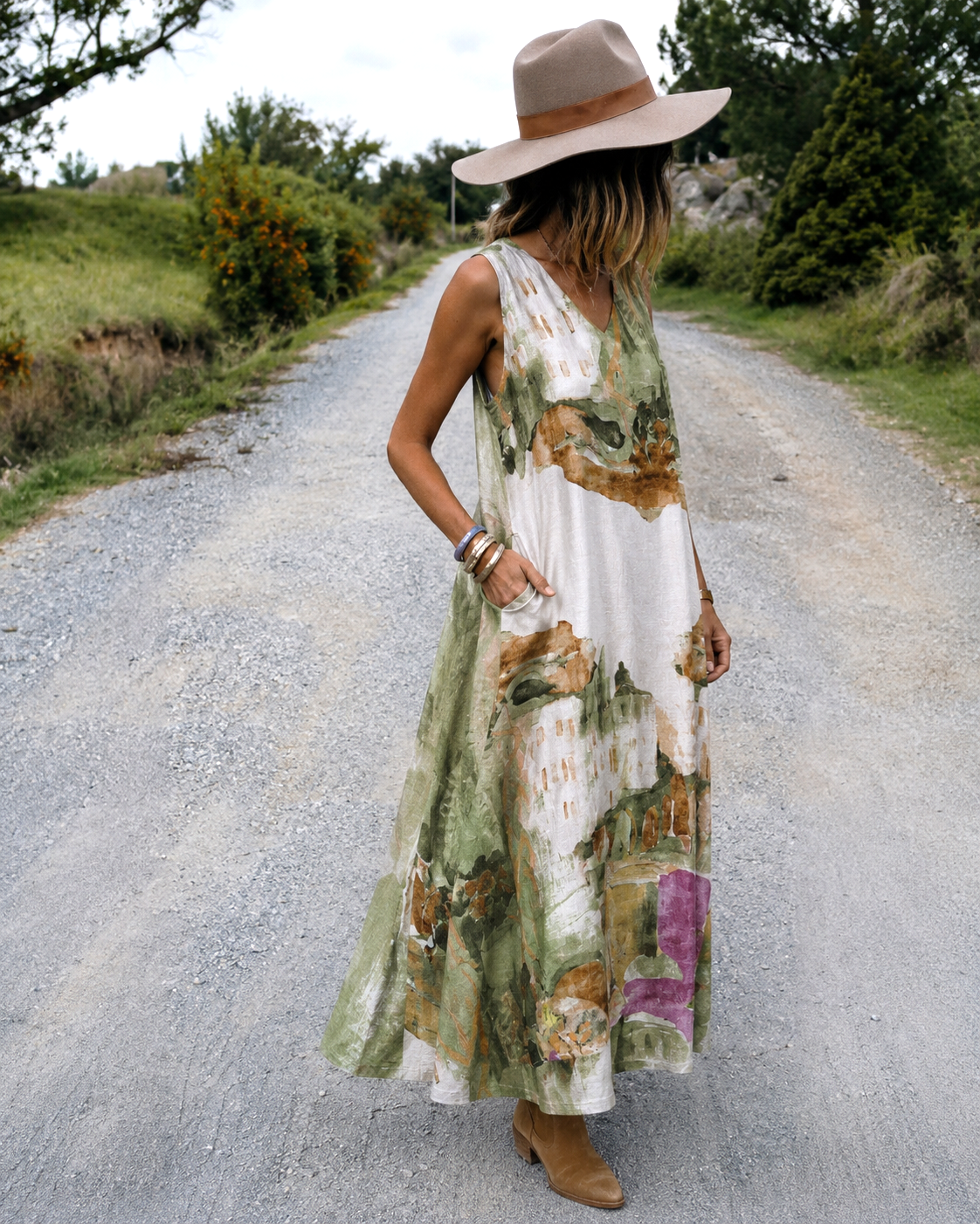 Rochie maxi Amalfi din in floral verde, vedere frontală, croială anchior și buzunare, All Above Boutique