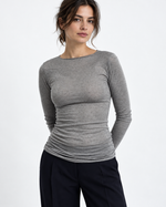 Bluză mulată gri din modal și cașmir, cu guler bărcuță, vedere din față - All Above Boutique