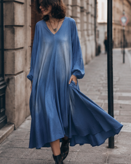 Rochie din denim cu mâneci lungi și manșete elastice, detaliu — All Above Boutique.