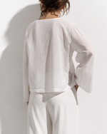 Bluza bumbac subtire maro vedere laterala, maneca lunga despicata, All Above Boutique
