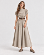 Rochie lungă din tricot cu guler înalt și mânecă bufantă, crem, vedere frontală - All Above Boutique