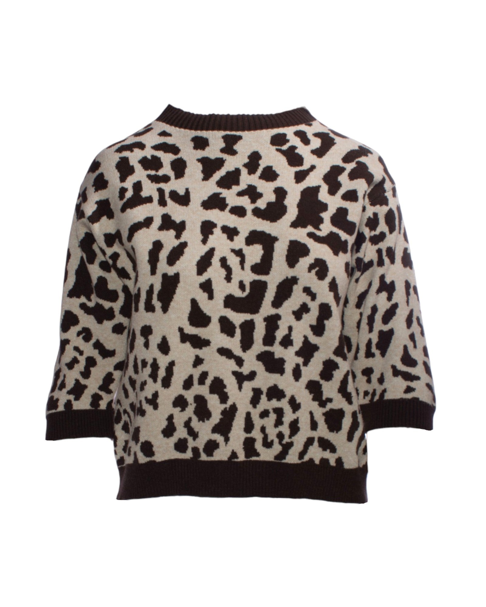 Bluza din tricot gros cu imprimeu animal print în tonuri de bej și maro, vedere frontală.