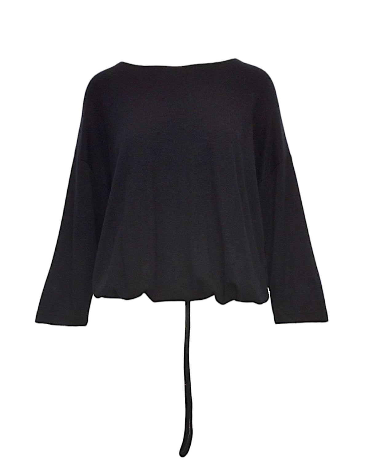 Bluza neagră lejeră din tricot moale, cu mâneci lungi și șnur reglabil la baza taliei.