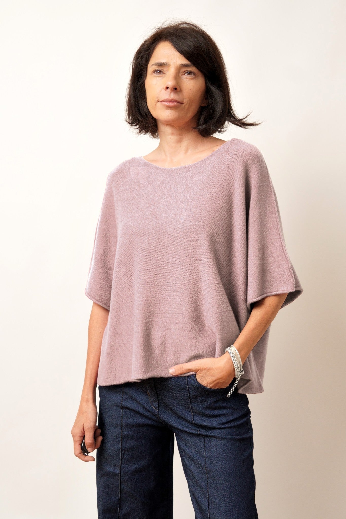 Bluză din tricot moale  cu umeri căzuți și stil casual