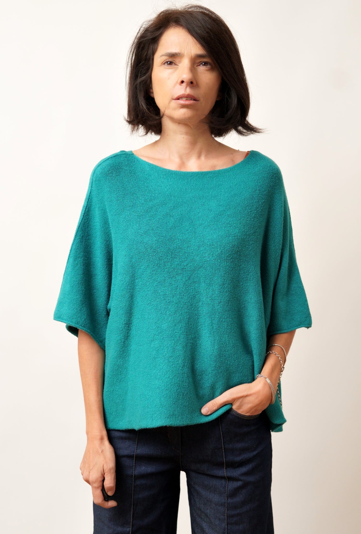 Bluză din tricot moale turcoaz, cu mâneci largi și croială lejeră