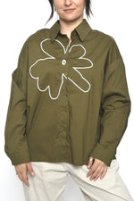 Cămașă khaki oversized din bumbac cu imprimeu floral alb