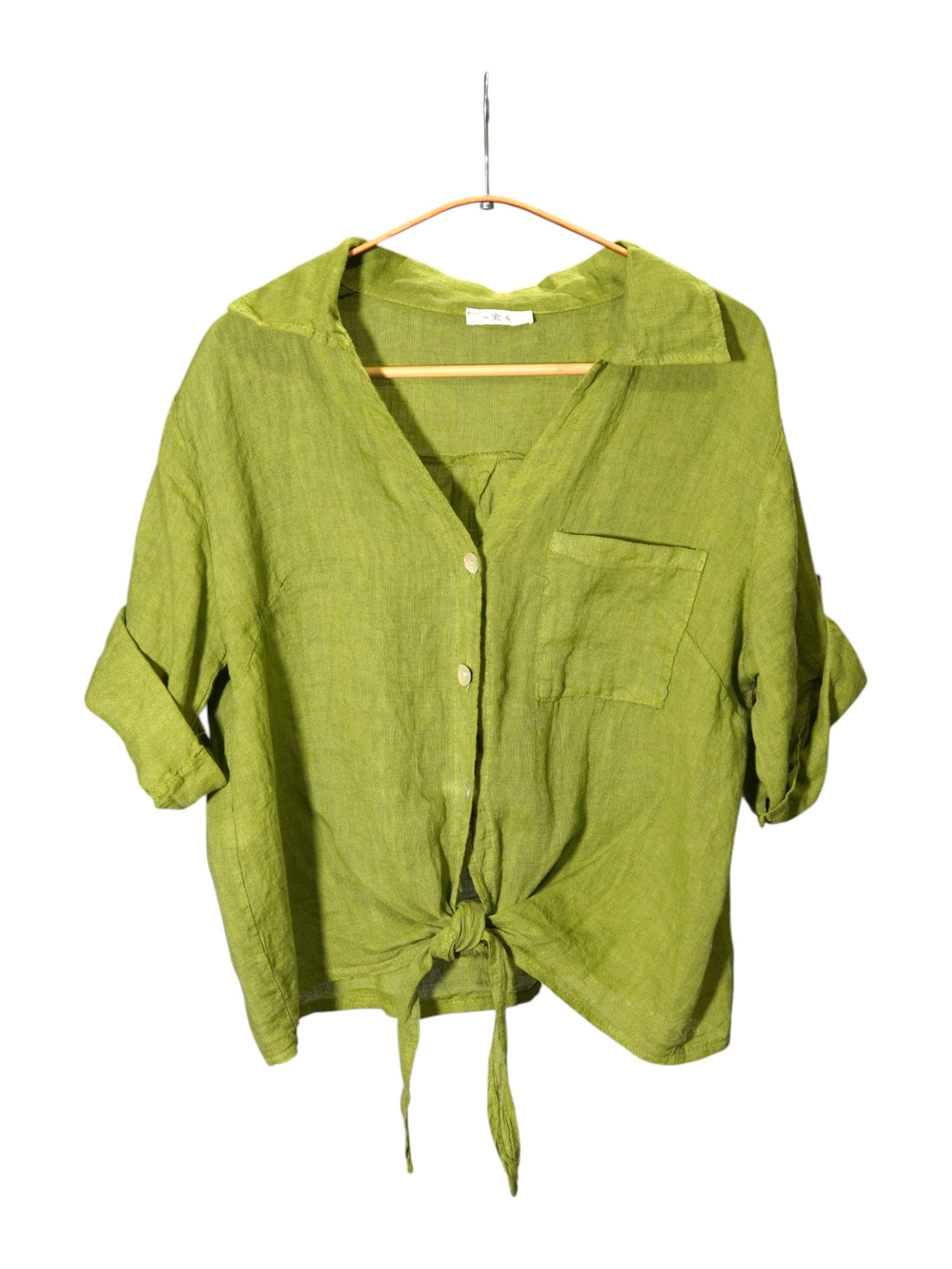 Cămașă din in, croi scurt lime, cu nod frontal și nasturi sidefați