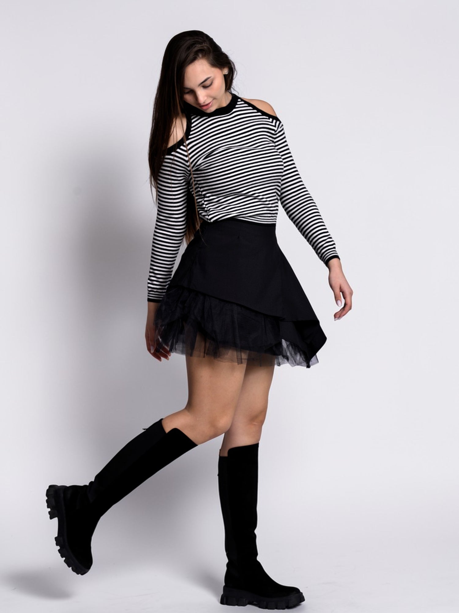 Fustă Scurtă Elegantă Cu Tulle Stratificat