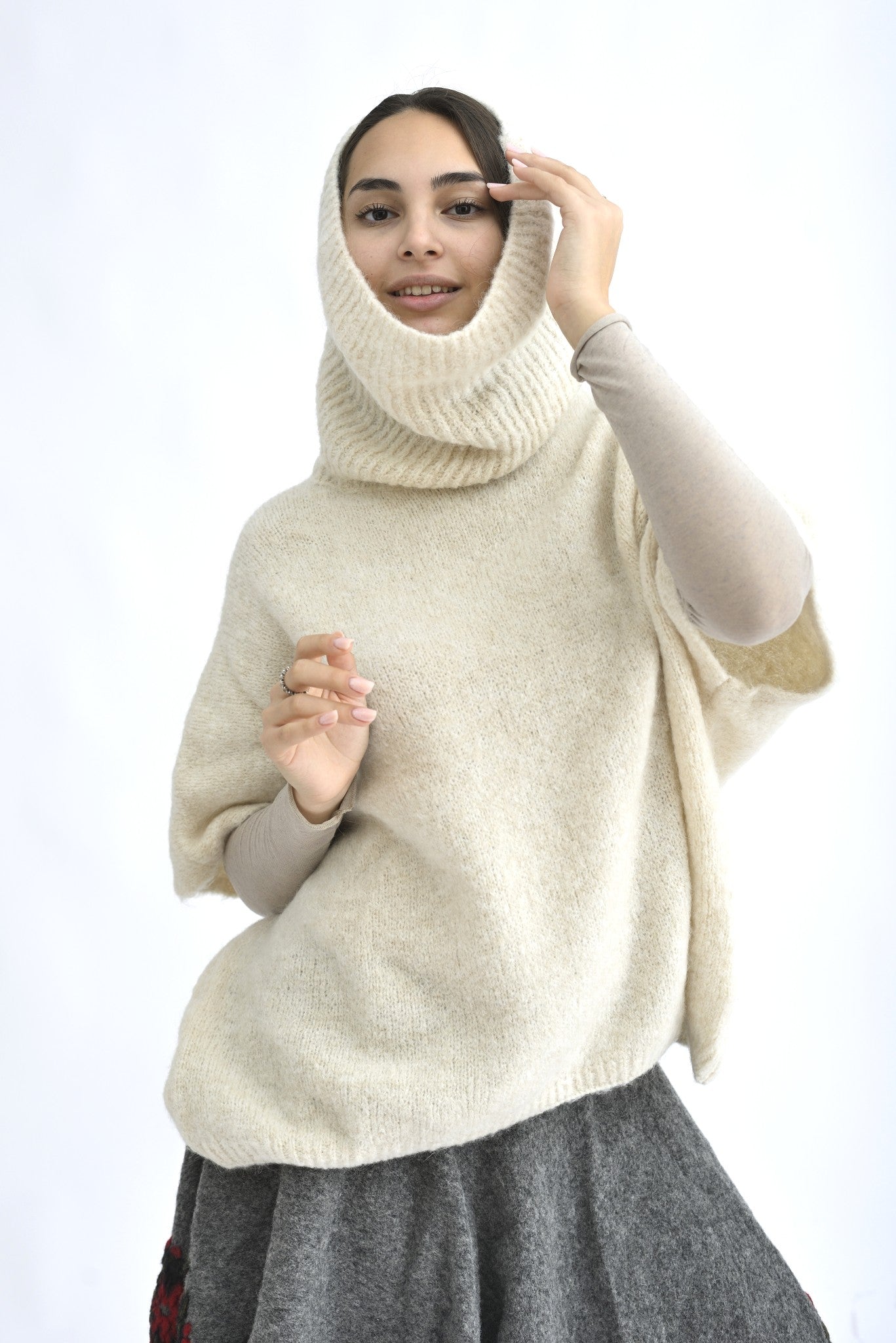 Pulover Fluffy Cu Guler Mare