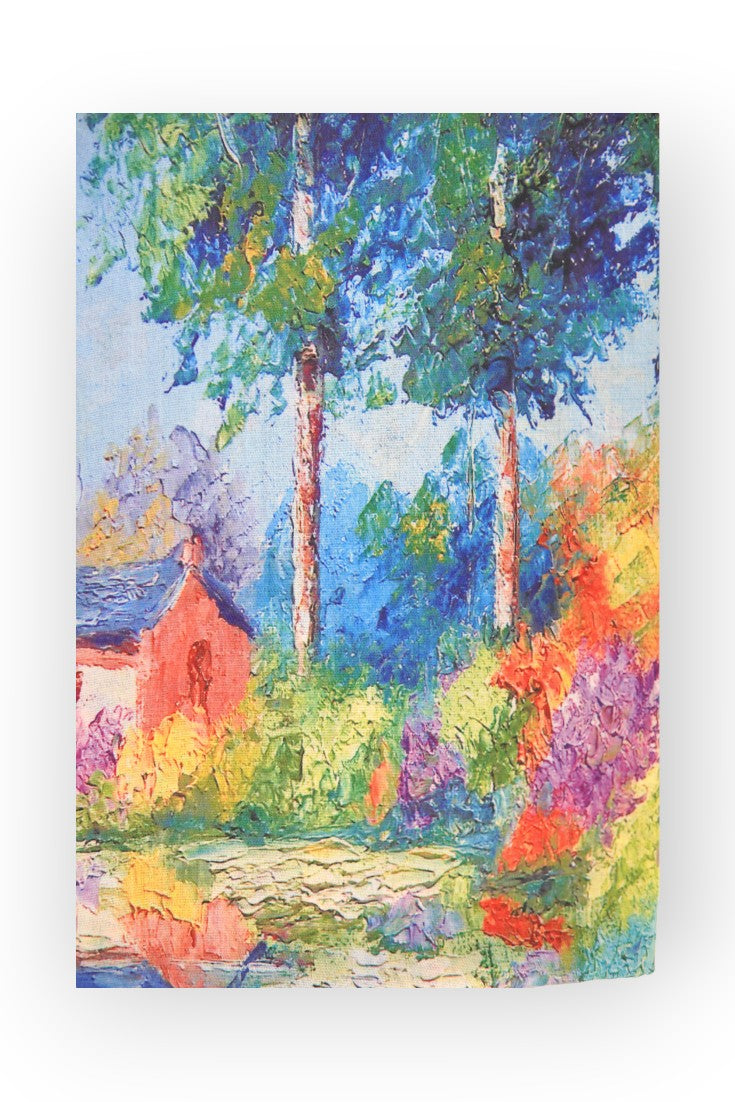 Prim-plan cu imprimeul artistic multicolor al eșarfei din cașmir și viscoză