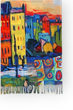 Eșarfă elegantă cu imprimeu pe ambele fețe, cu forme geometrice colorate în albastru și galben.