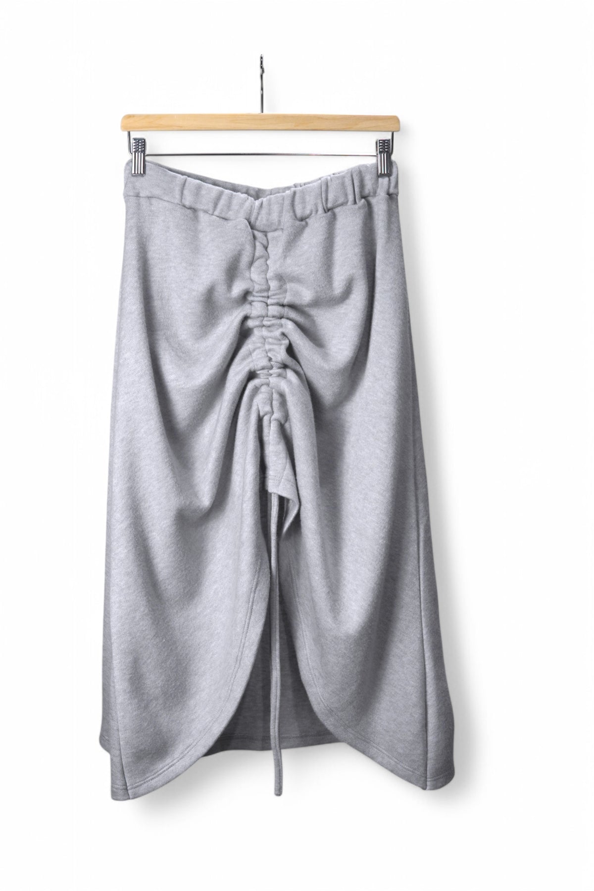 Fustă asimetrică din jerse gros cu șnur dublu, în nuanța gri, vedere frontală, All Above Boutique