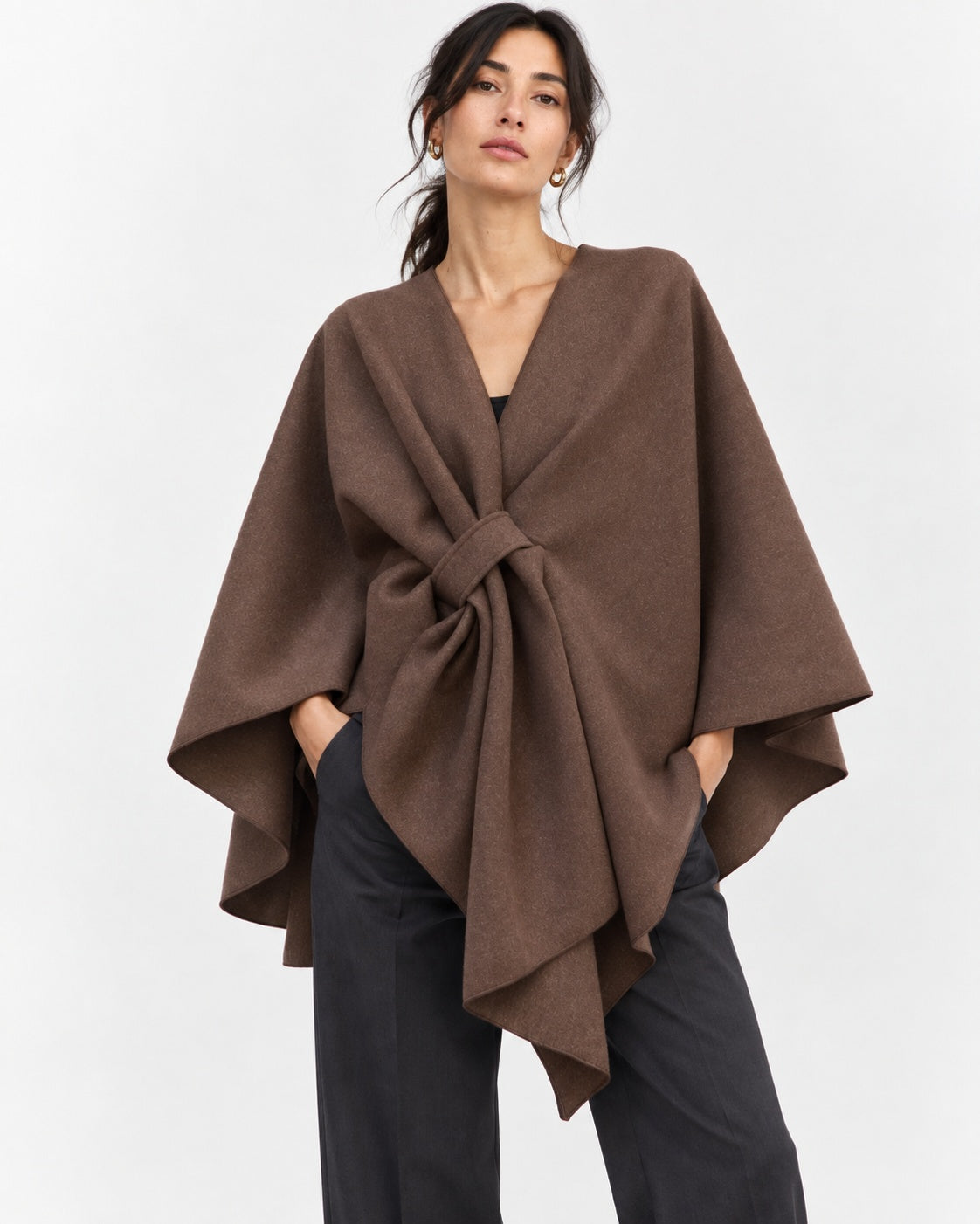 Poncho tip capă cu prindere fundă, nuanță maro cafea
