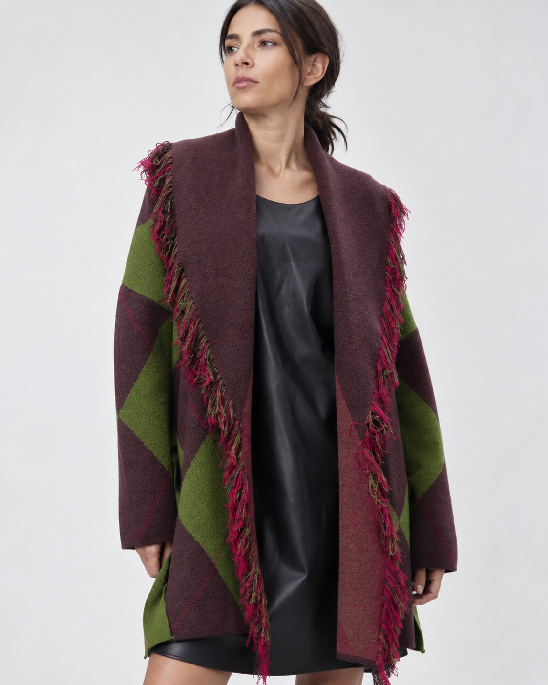 Cardigan multicolor cu franjuri și cordon, vedere față, purtat desfăcut