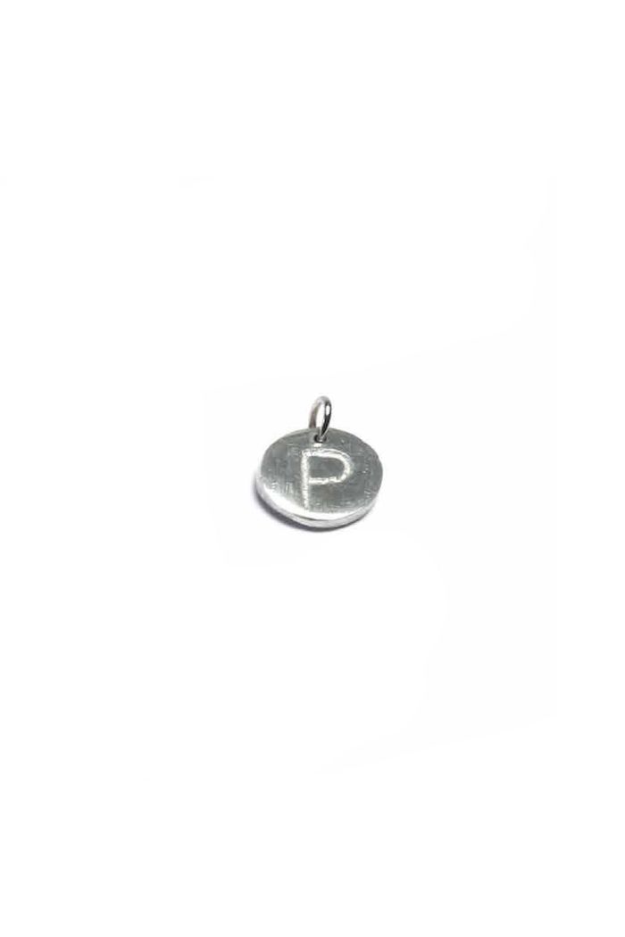 Pandant Handmade din Aluminiu Reciclat, Personalizat cu Literă