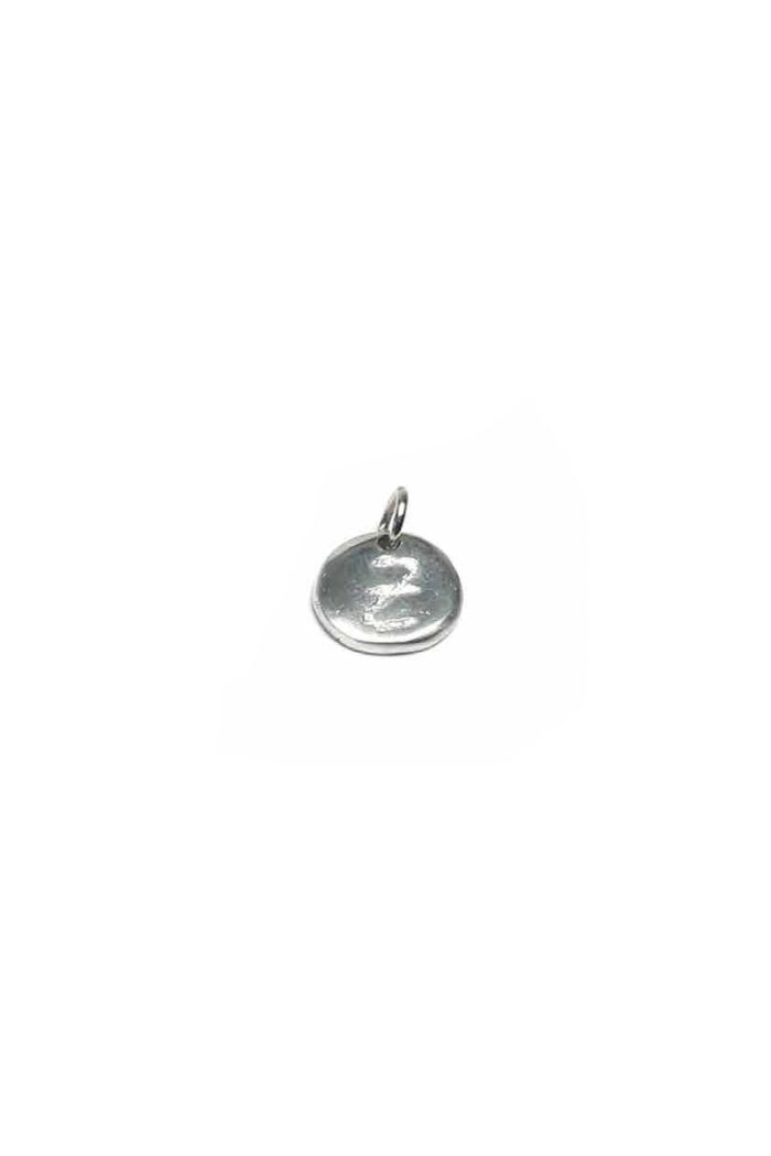 Pandant Handmade din Aluminiu Reciclat, Personalizat cu Literă