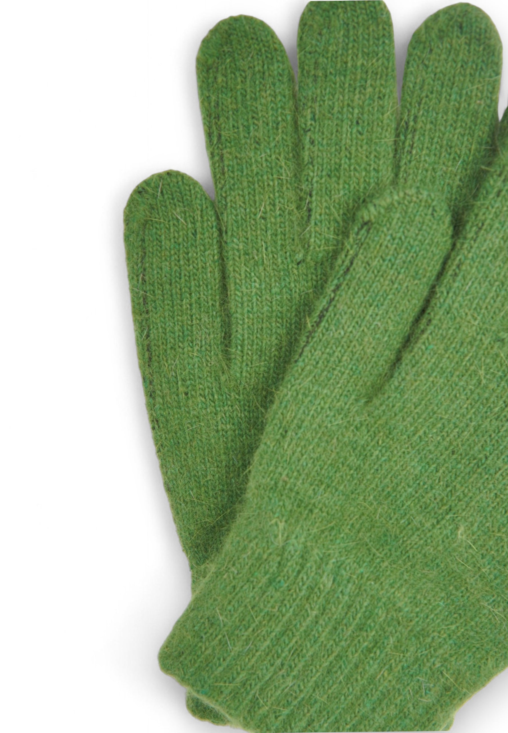 Mănuși din mohair verde, cu aspect pufos și design clasic, ideale pentru sezonul rece.