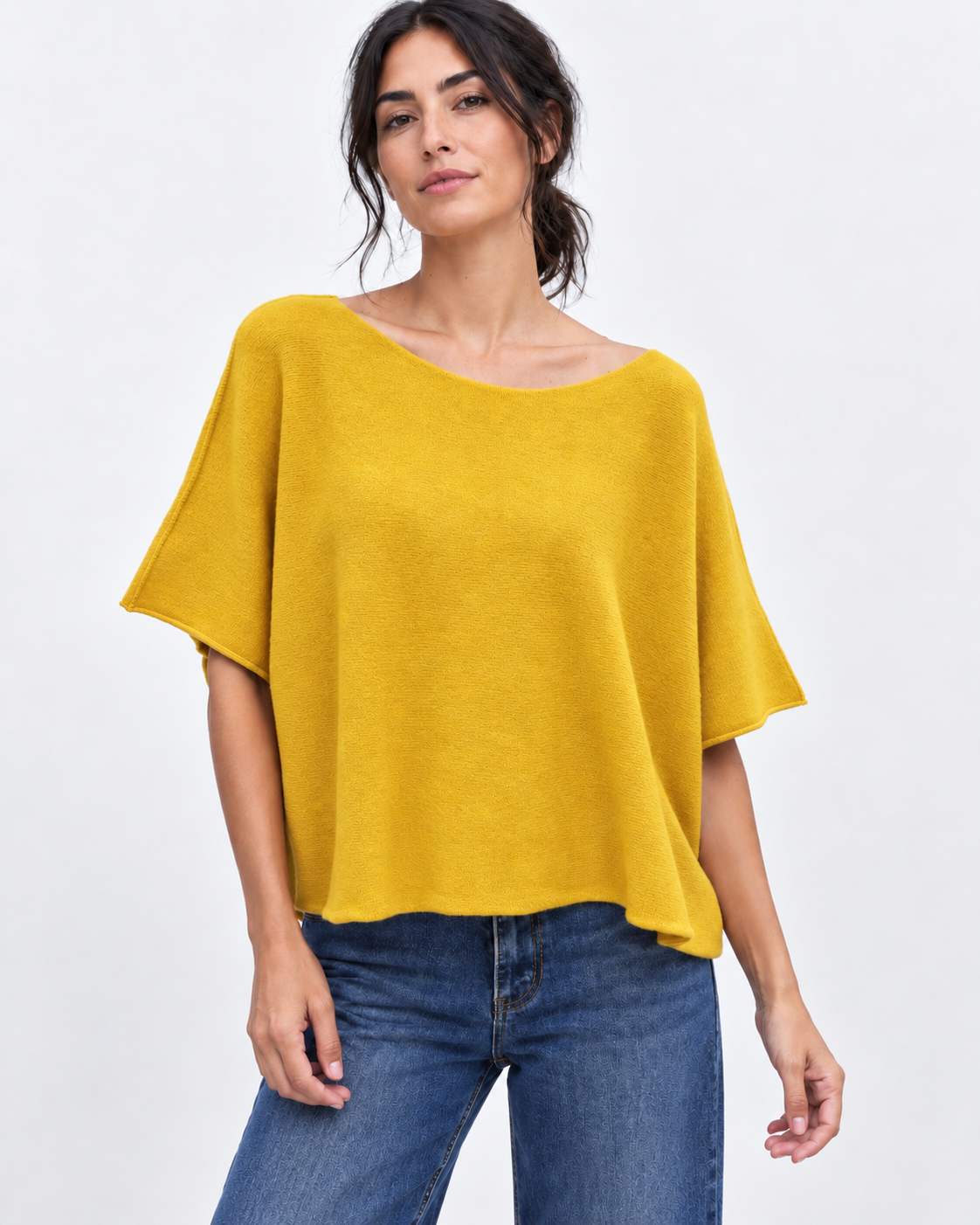 Bluză din tricot moale galben mustar, cu croială dreaptă și umeri căzuți