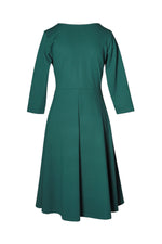 Rochie cloș cu mânecă trei sferturi și floare imprimată, în nuanța verde închis, vedere din spate, All Above Boutique