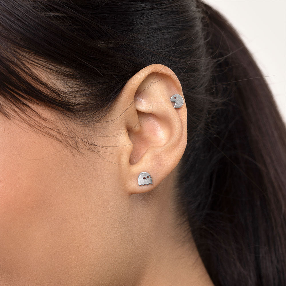 Cercei argintii Pac-Man și Fantomă, prezentați în sticluță cu dop de plută, colecția Love Glass Bottles