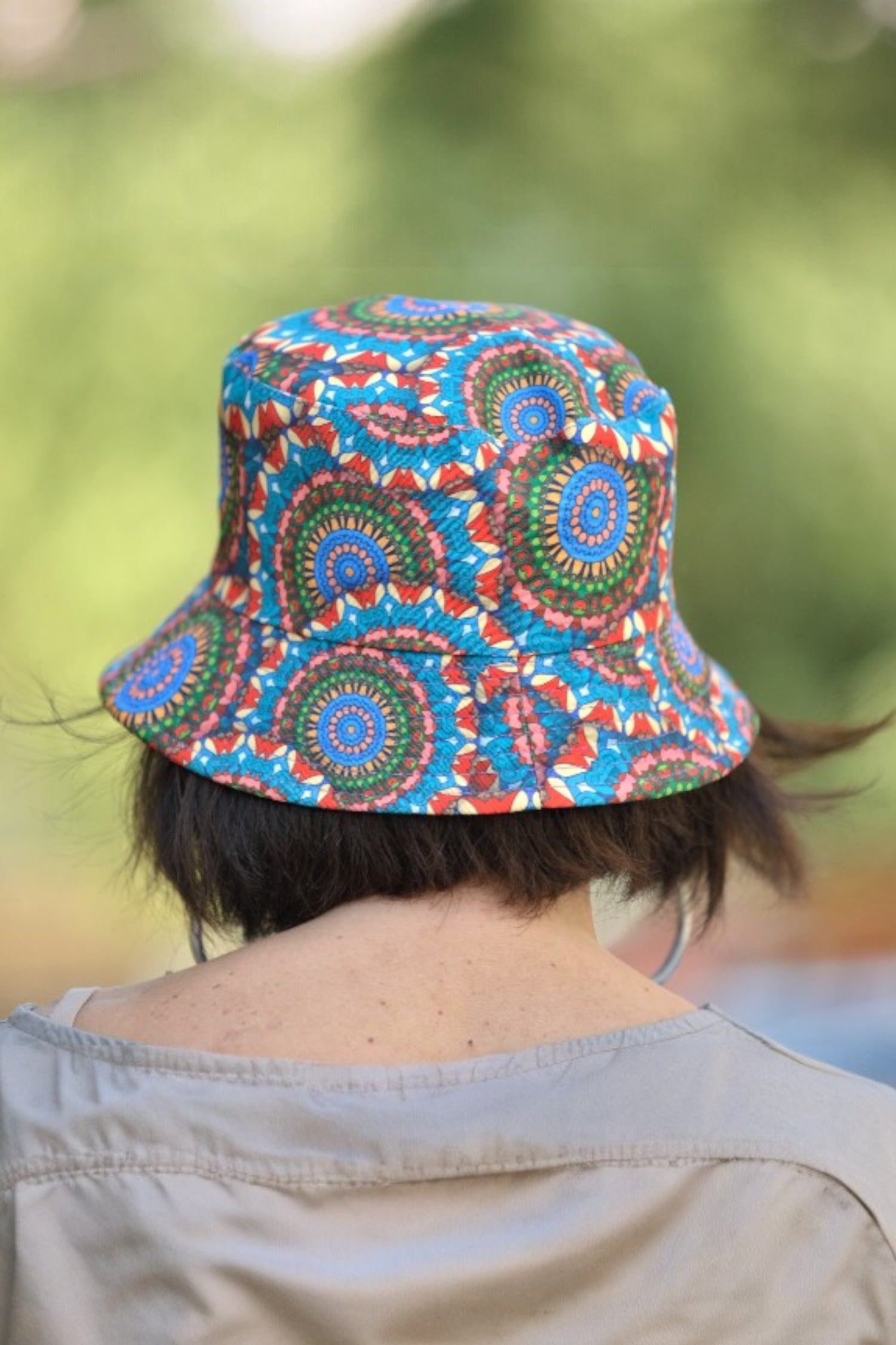 Palarie_Unisex_Vara_Dubla_Fata_Imprimeu_Colorat