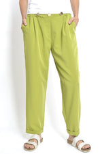  Pantaloni verde-lime cu betelie elastică și pliuri frontale