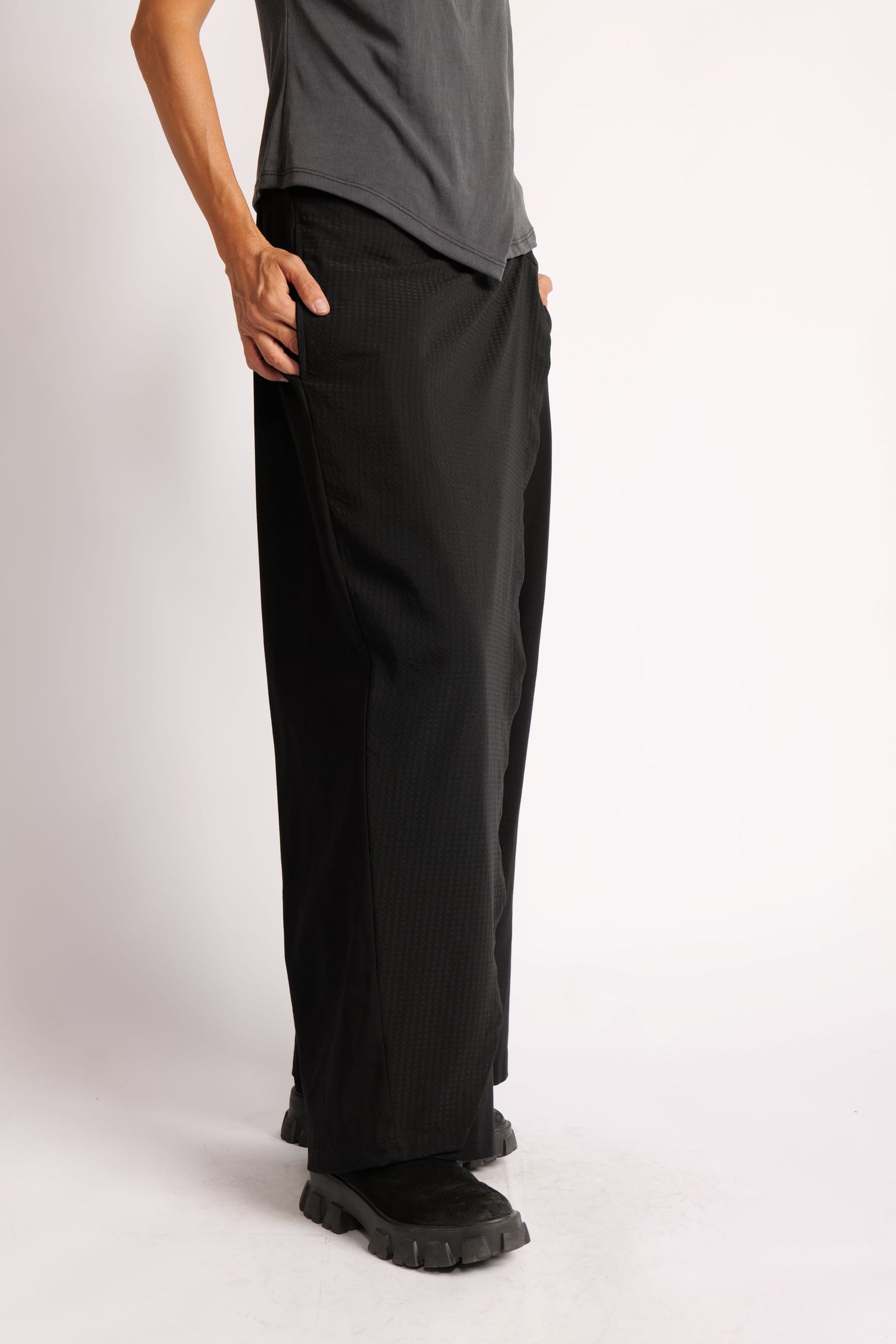 Pantaloni Din Jerse Cu Prindere Pareo
