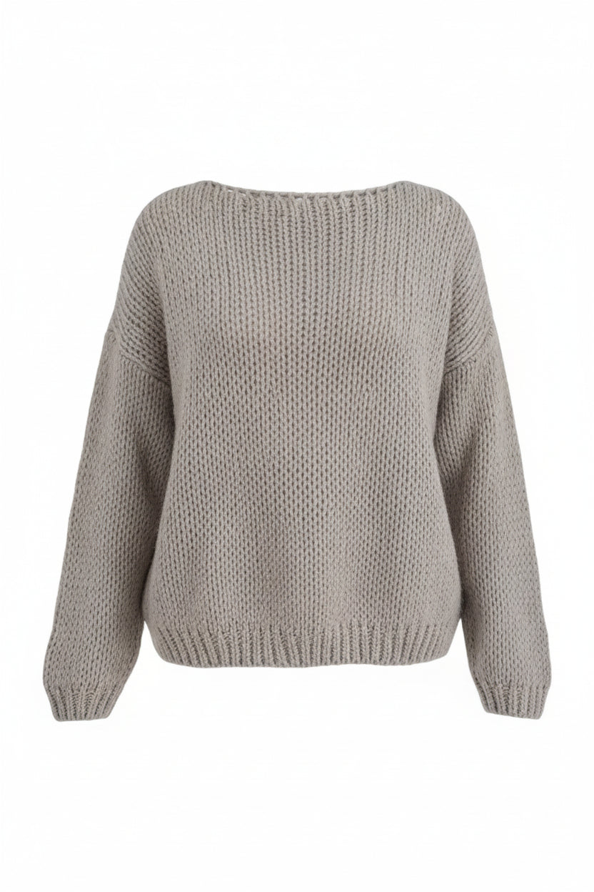 Pulover tricotat damă gri, prezentare produs, design simplu și elegant.