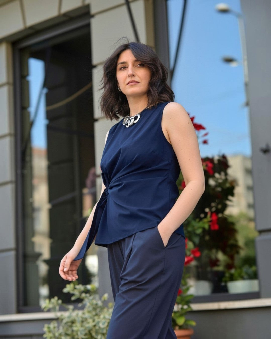 Top Fără Mâneci Cu Fundă Și Pliuri Laterale