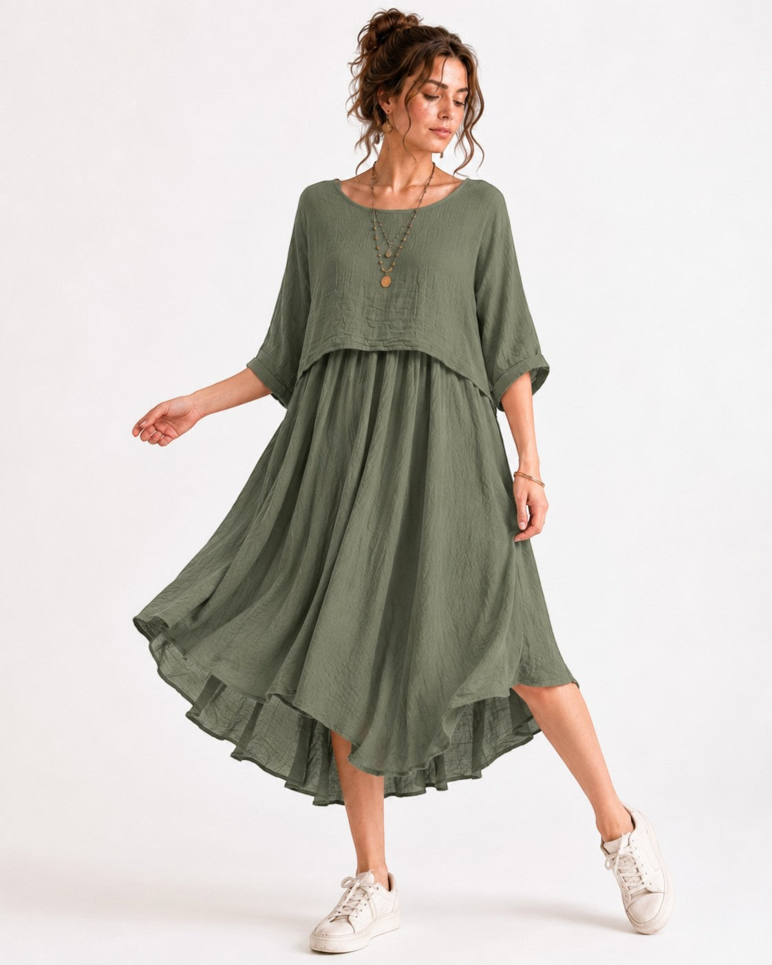 Rochie midi din bumbac, cu crop top texturat și fustă asimetrică, purtată pe model — All Above Boutique.