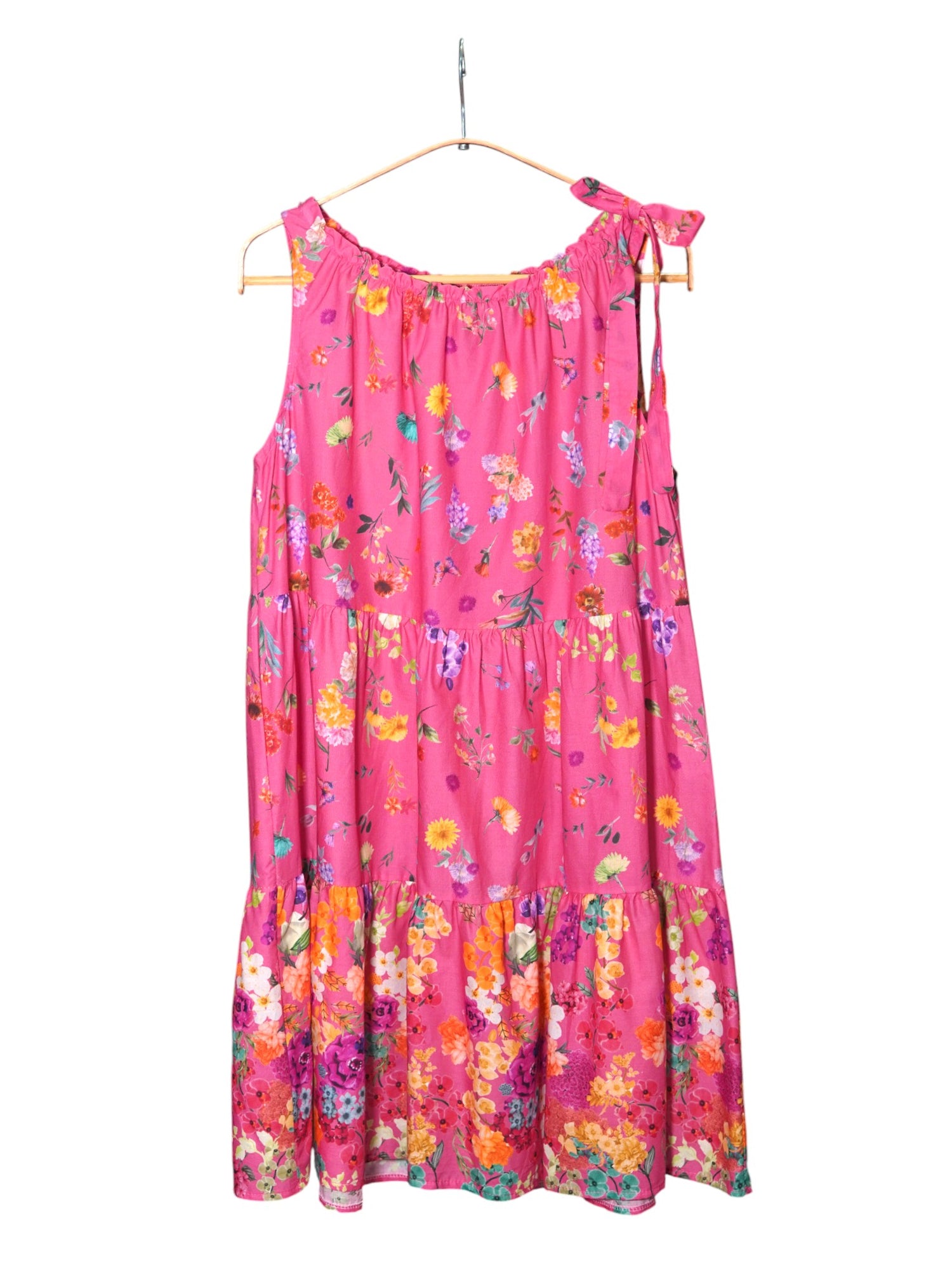 Rochie babydoll fără mâneci, fucsia intens, cu imprimeu floral colorat și fundiță pe umăr