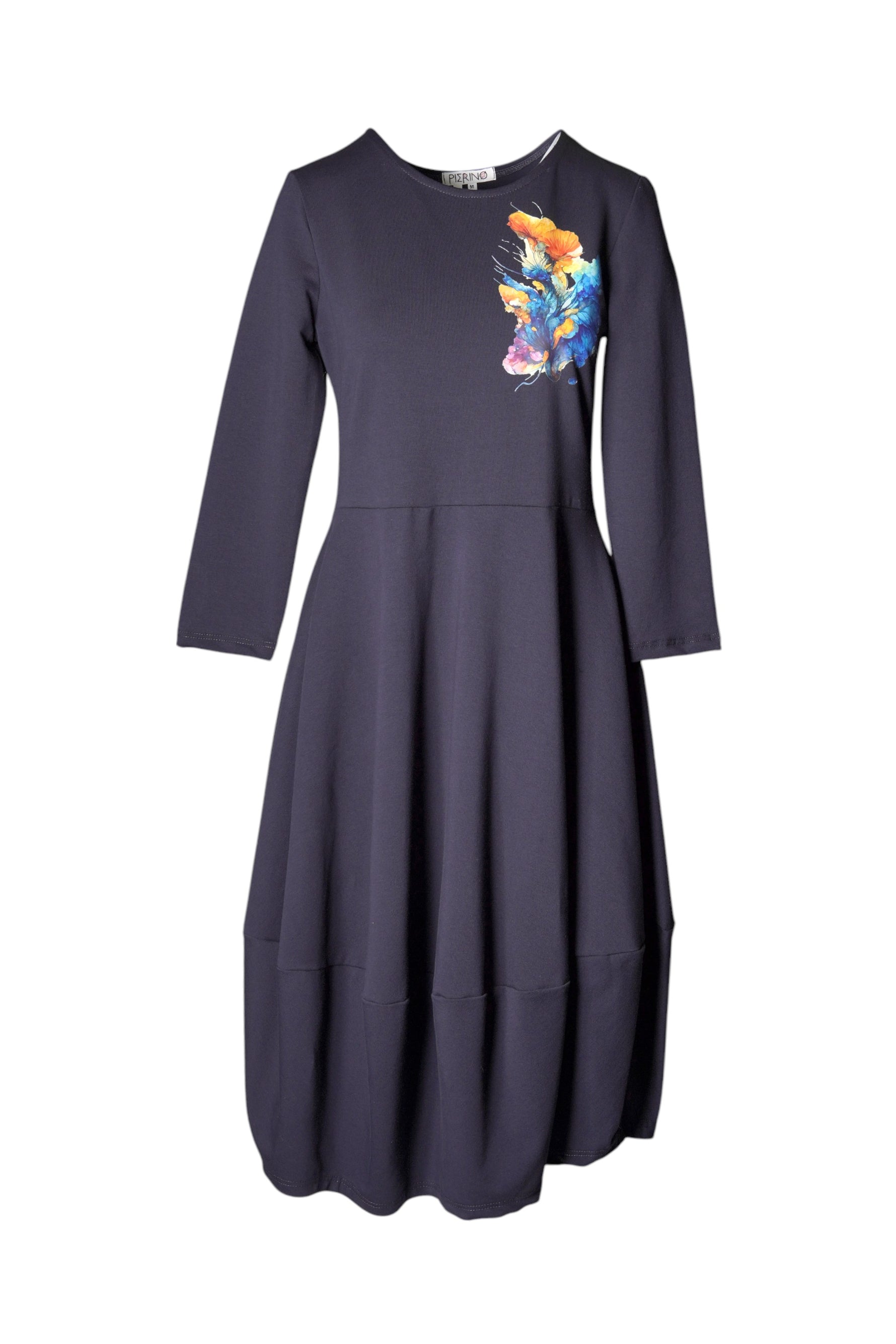 Rochie bleumarin Pierino cu mâneci lungi și imprimeu floral colorat în zona bustului, croială în A.