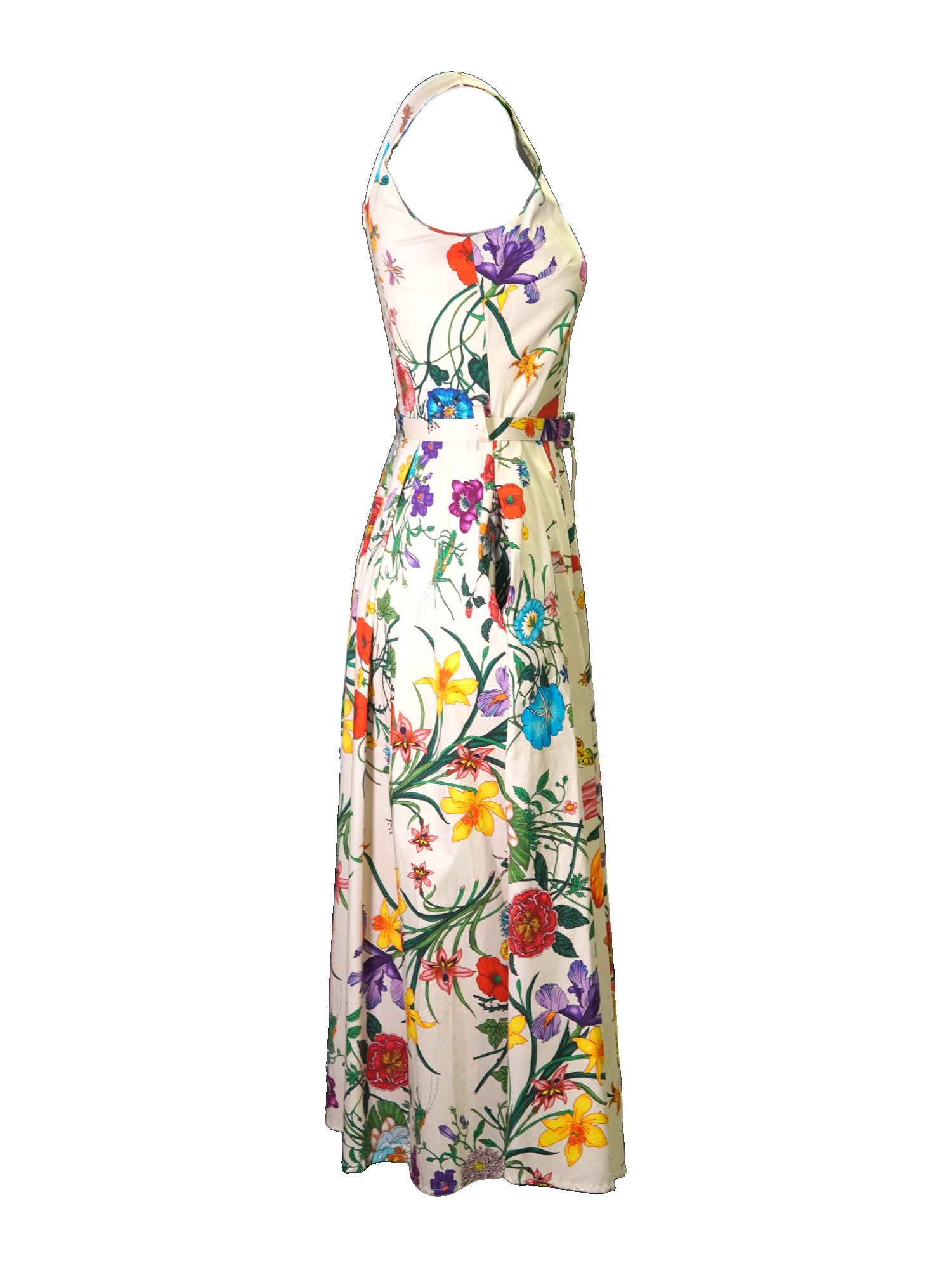 Rochie în profil cu imprimeu floral multicolor, croială lejeră și bretele late