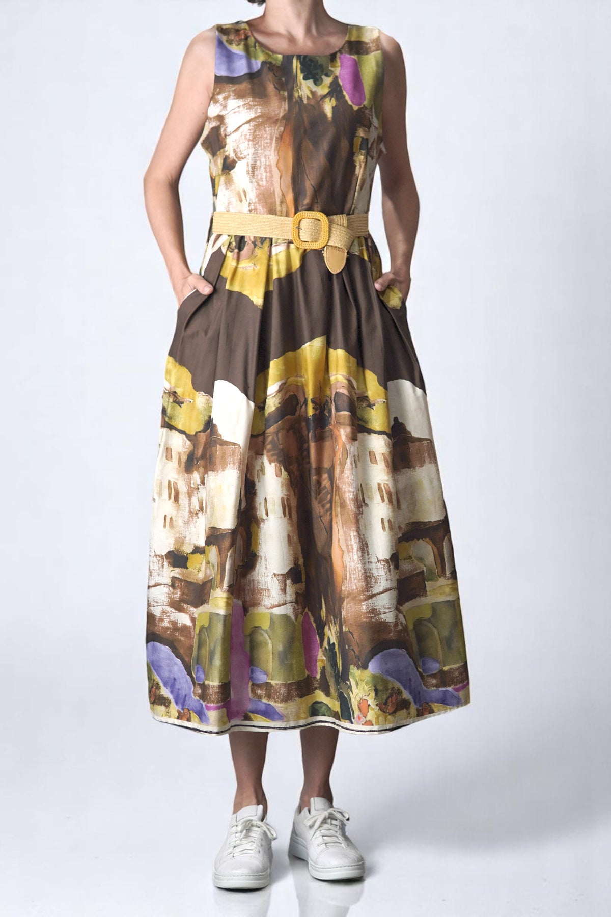Rochie midi cu imprimeu artistic în tonuri de maro, galben muștar și accente mov, cu curea
