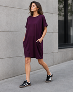 Rochie scurtă basic casual, vedere de aproape — All Above Boutique.