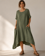 Rochie simplă oversize din viscoză, vedere laterală — All Above Boutique.