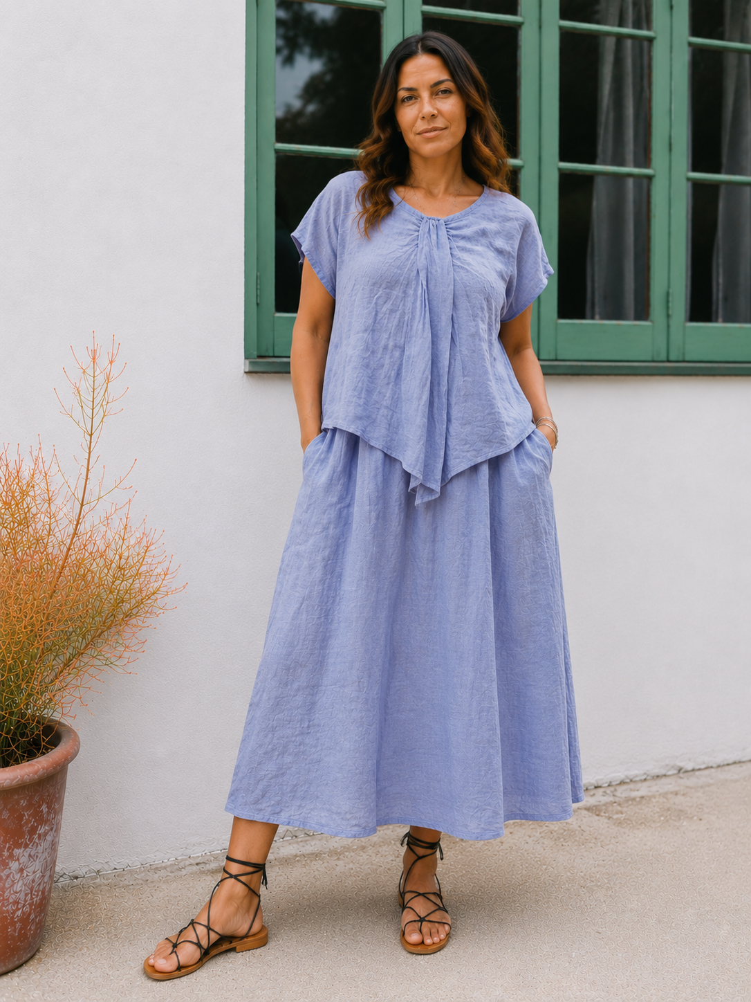 Rochie midi din in albastru cer senin, cu efect două piese, aspect de bluză și fustă — All Above Boutique.
