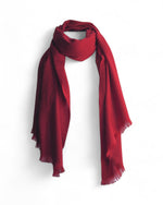 Șal roșu uni din tricot soft cu franjuri delicate și textură moale