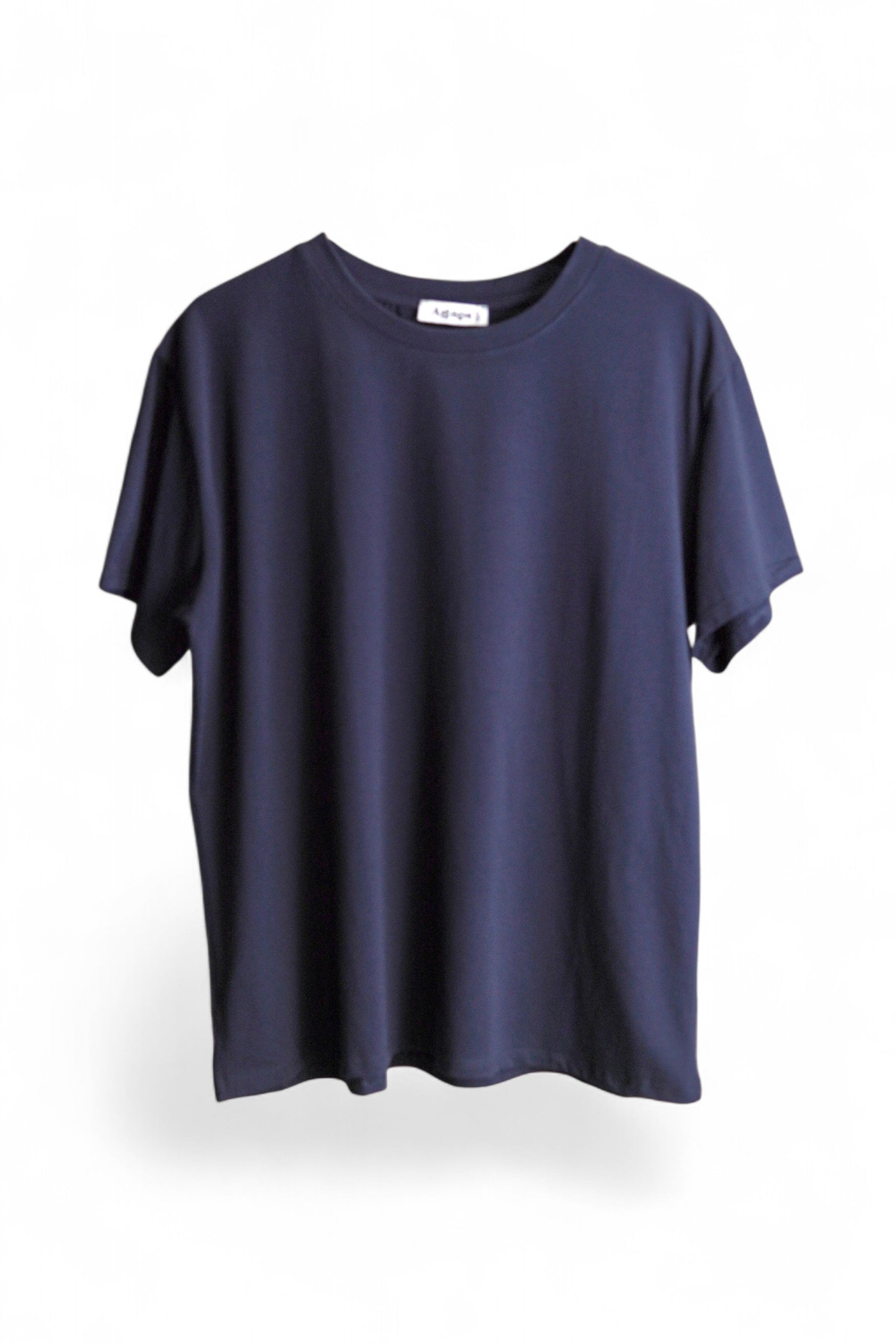 Tricou bleumarin uni, cu textură moale și cădere naturală