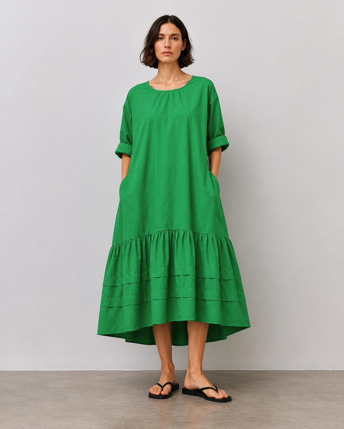 Rochie bumbac evazata verde volan mare jos vedere frontala, croiala feminina, All Above Boutique